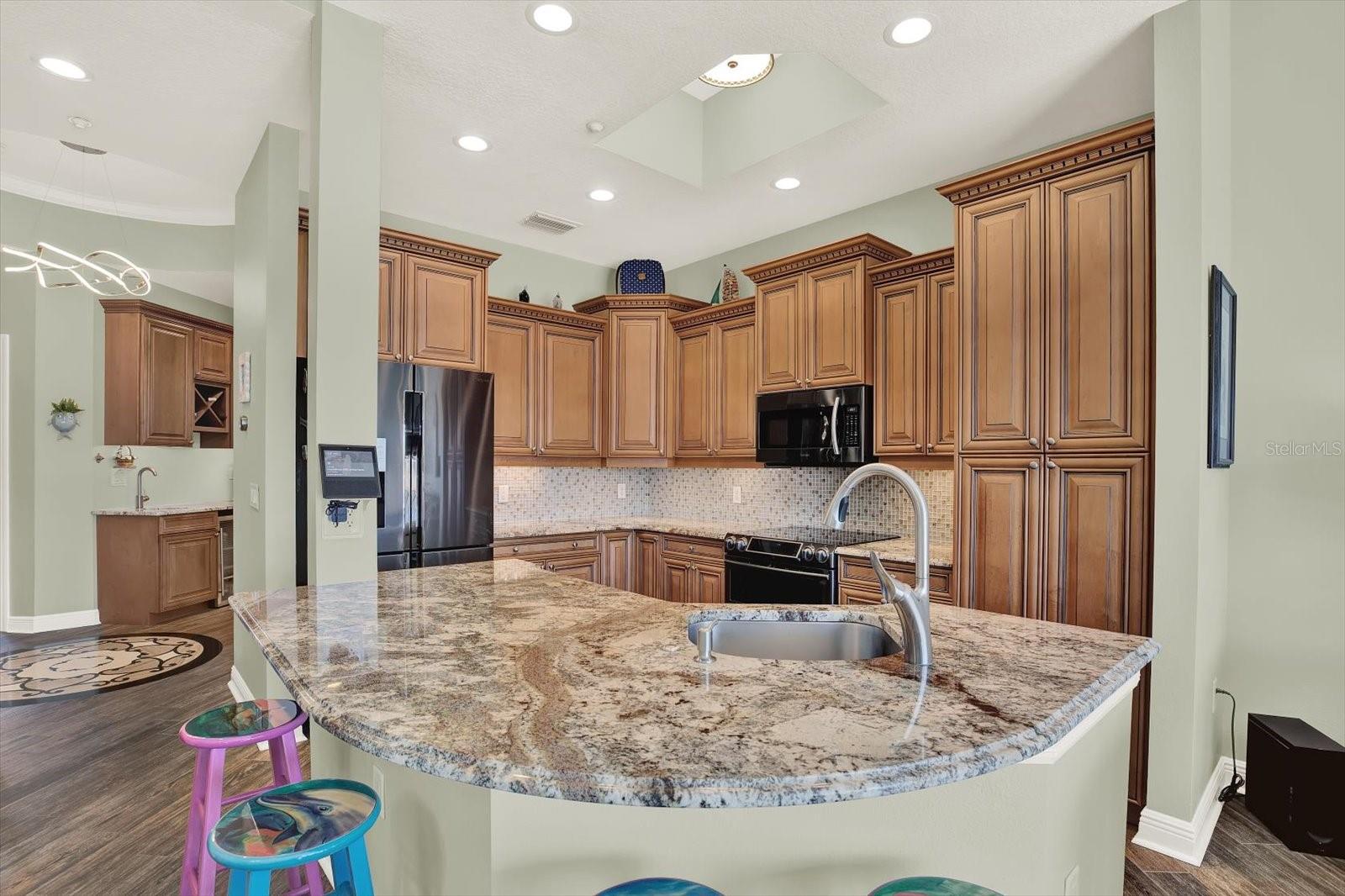 BRIGHTWATER POINT CONDO - Residential