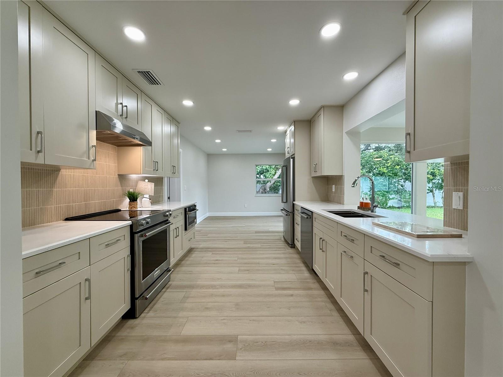 315 ORANGEWOOD LANE