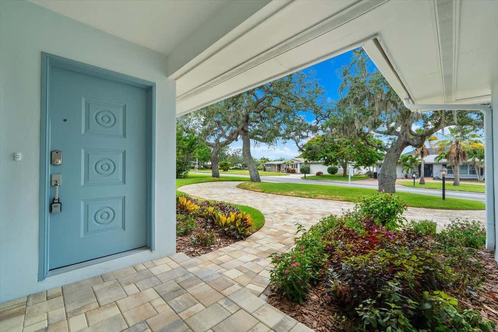 Photo of 315 Orangewood Lane, Largo, FL 33770 (MLS # TB8525763)