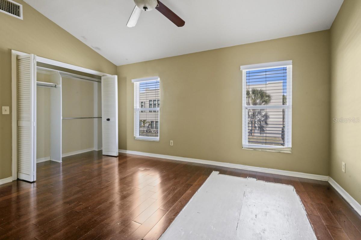 THE PARKFORD A CONDO - Residential