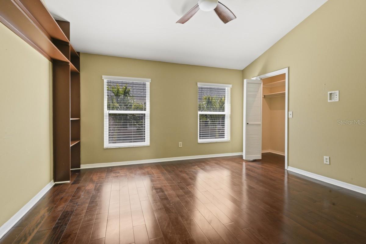 THE PARKFORD A CONDO - Residential