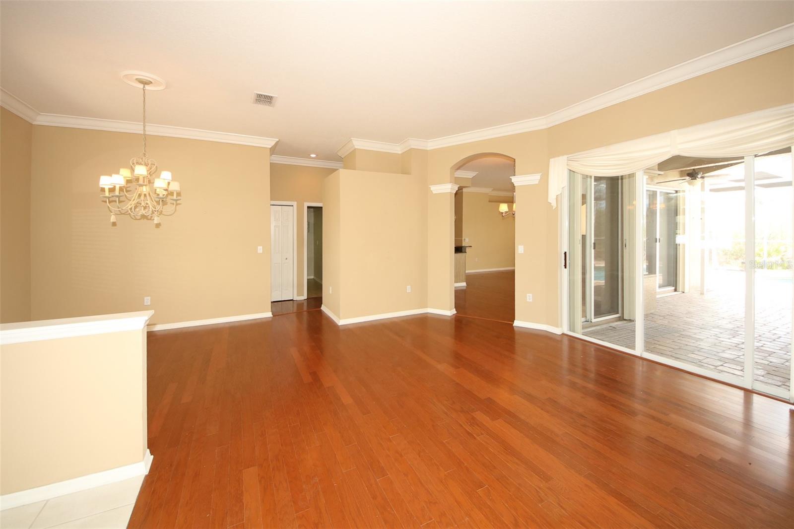 THE ESTATES - Residential