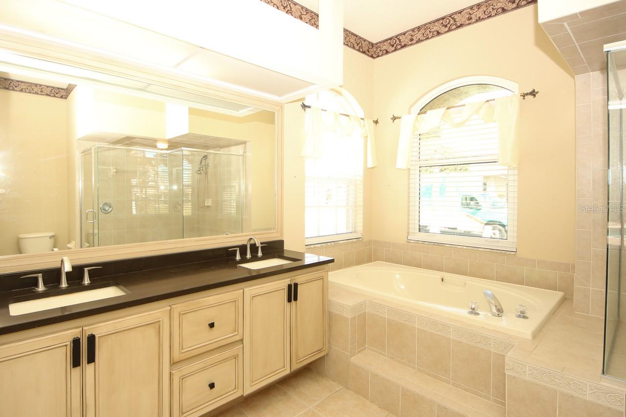 THE ESTATES - Residential