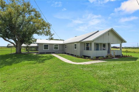 A home in BOWLING GREEN