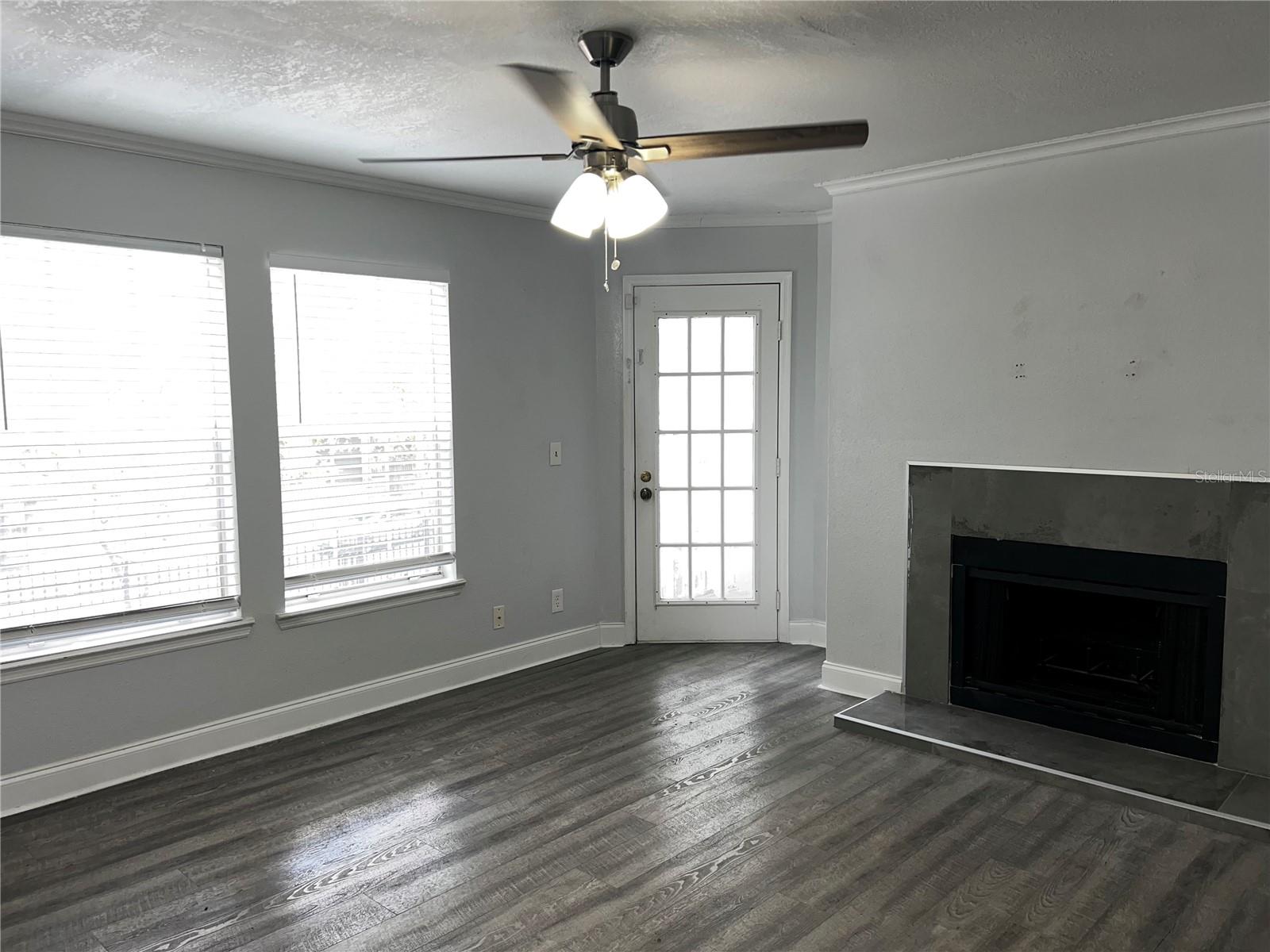 CENTRAL PARK METROWEST CONDO - Residential