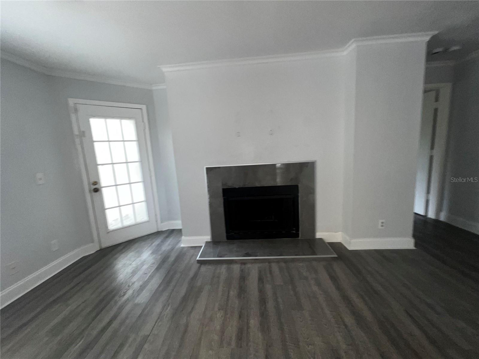 CENTRAL PARK METROWEST CONDO - Residential