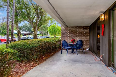 A home in PALM HARBOR