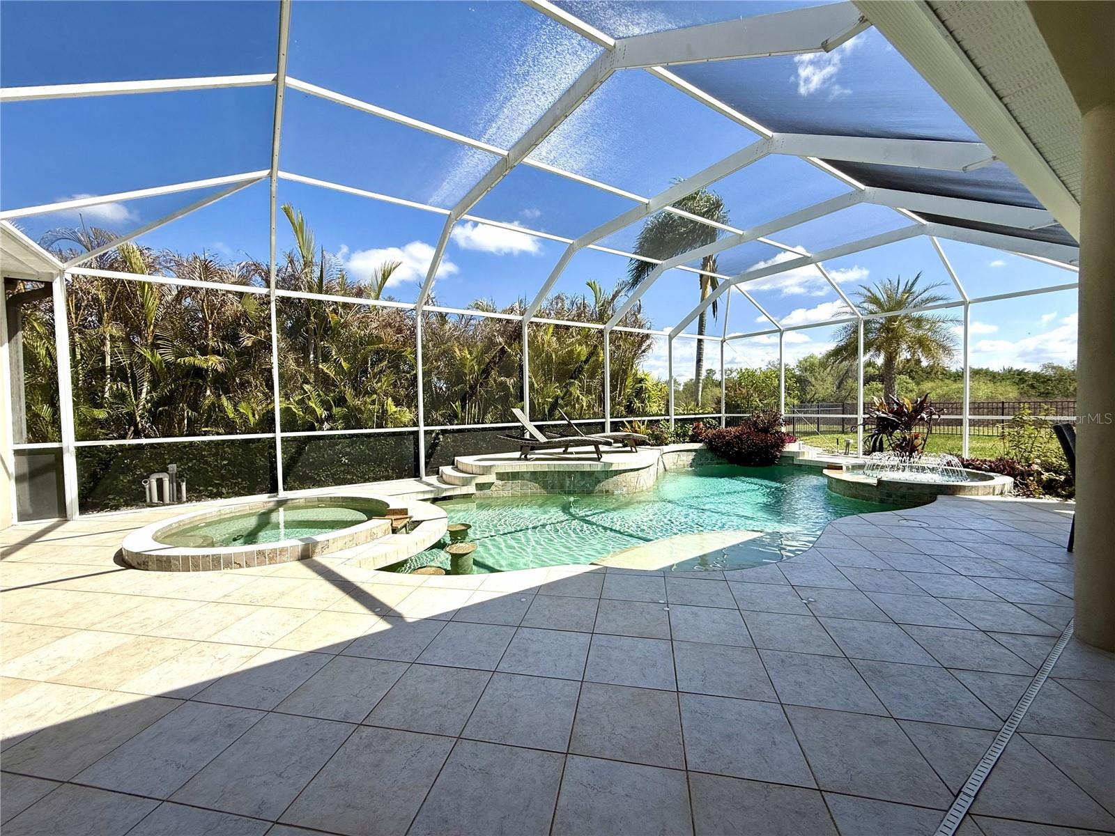 COUNTRY MEADOWS PH I - Residential