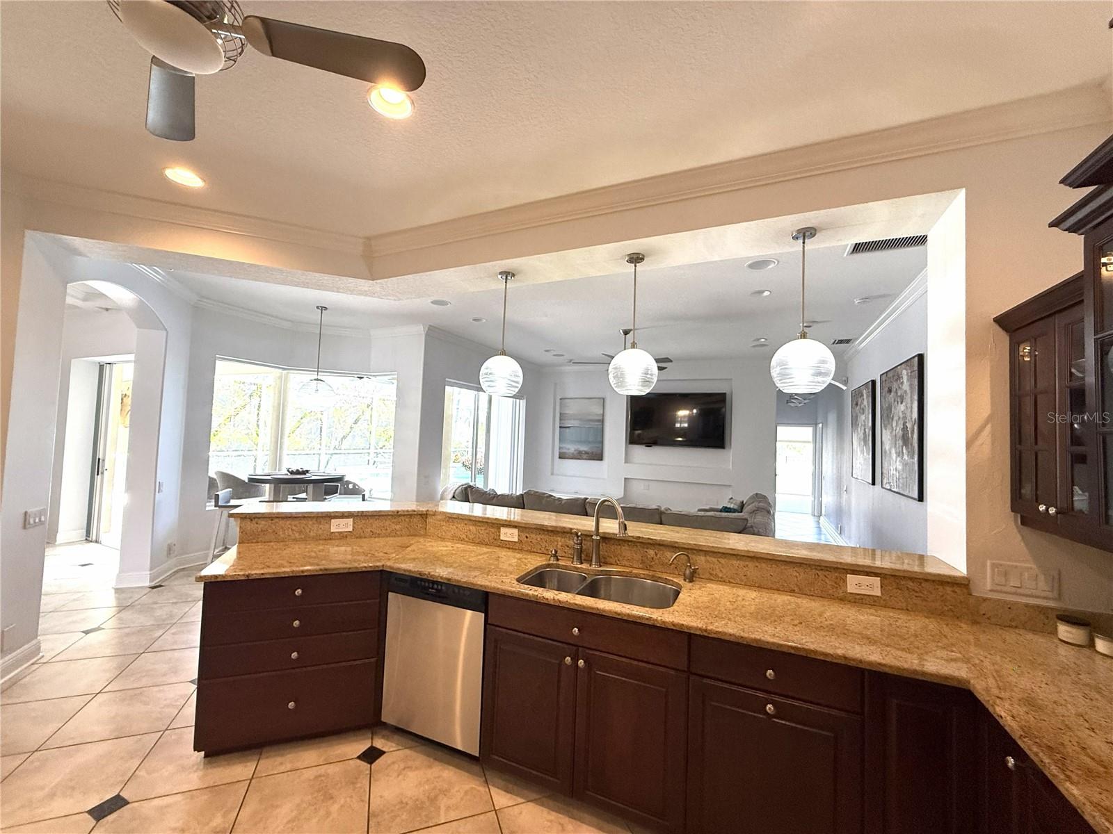 COUNTRY MEADOWS PH I - Residential