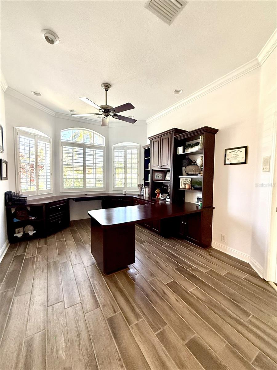 COUNTRY MEADOWS PH I - Residential