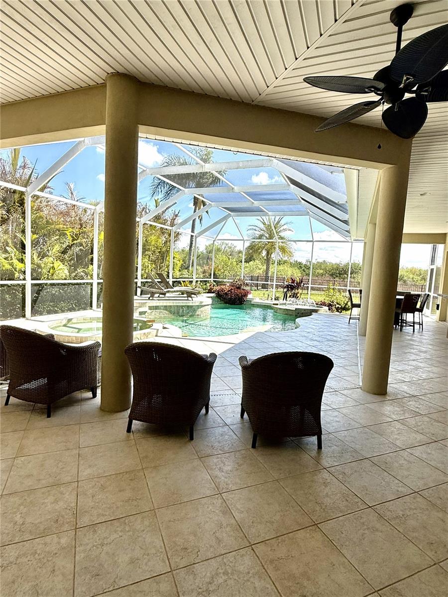 COUNTRY MEADOWS PH I - Residential