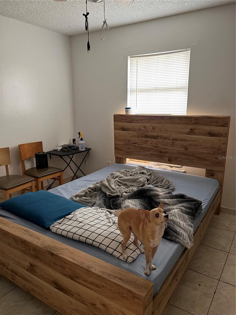 GROVE HILL - Residential