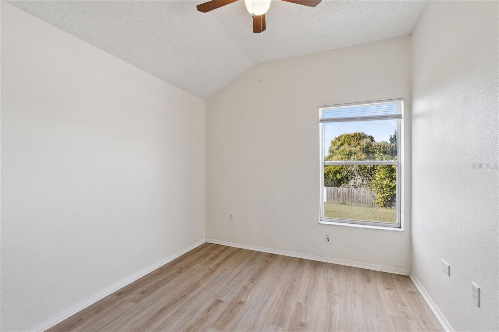 LAKE DENHAM ESTATES - Residential Lease