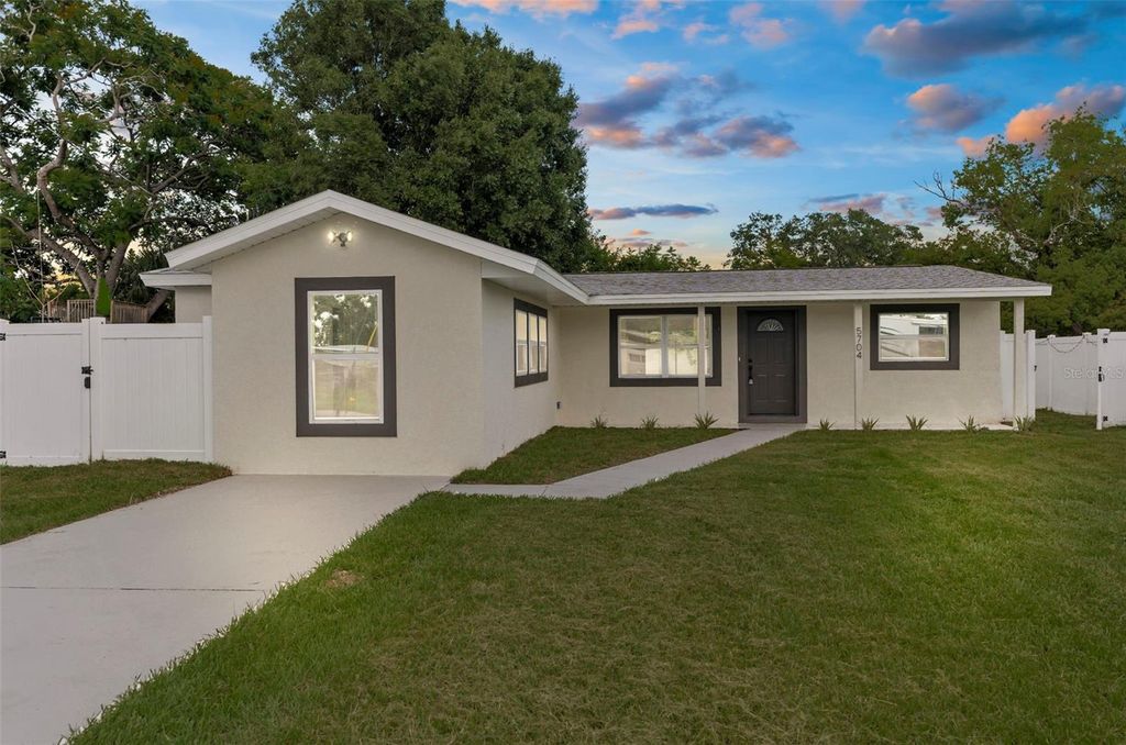 Photo of 5704 S Coolidge Avenue, Tampa, FL 33616 (MLS # TB8464178)