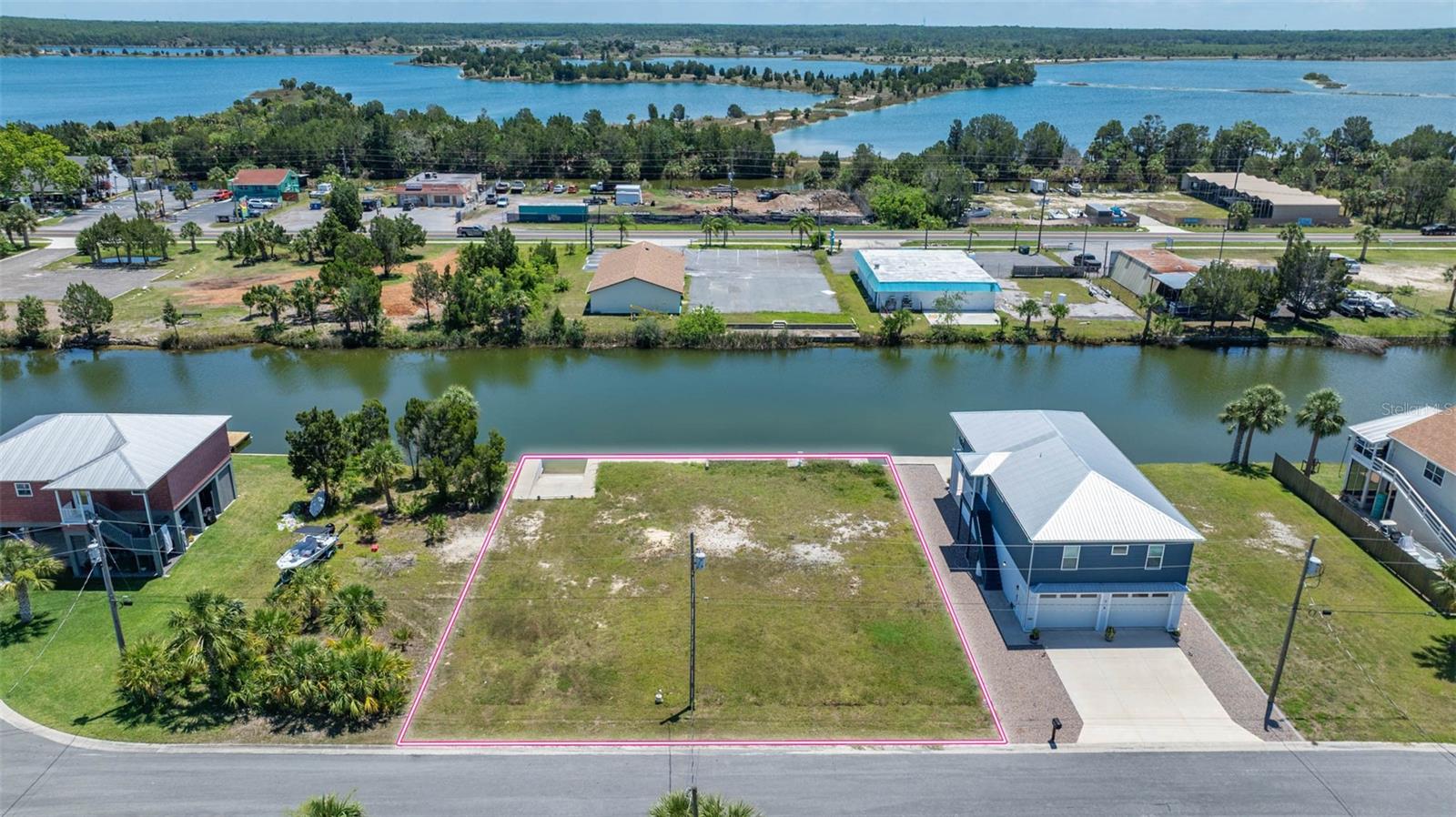 3398 & 3404 FERNLEAF DRIVE