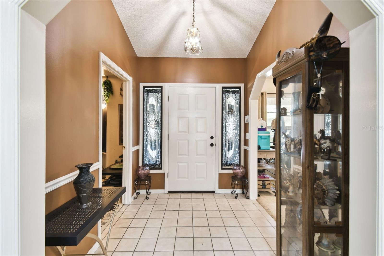 7618 MAJESTIC PINE COURT