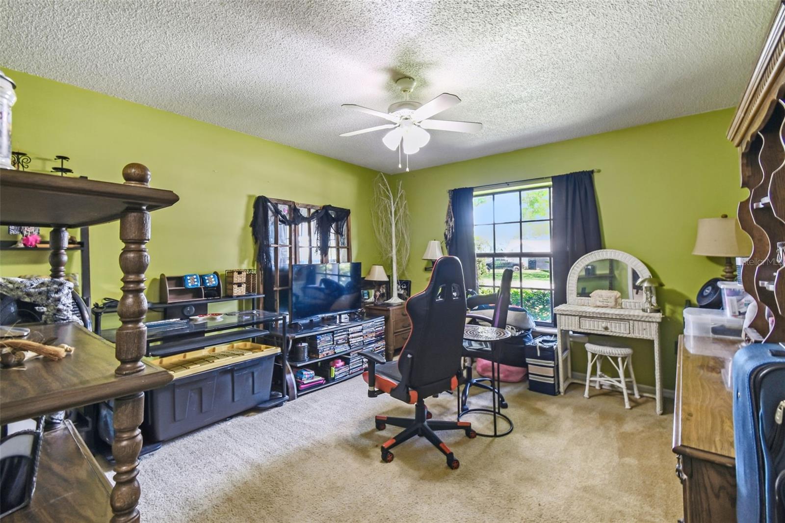 7618 MAJESTIC PINE COURT