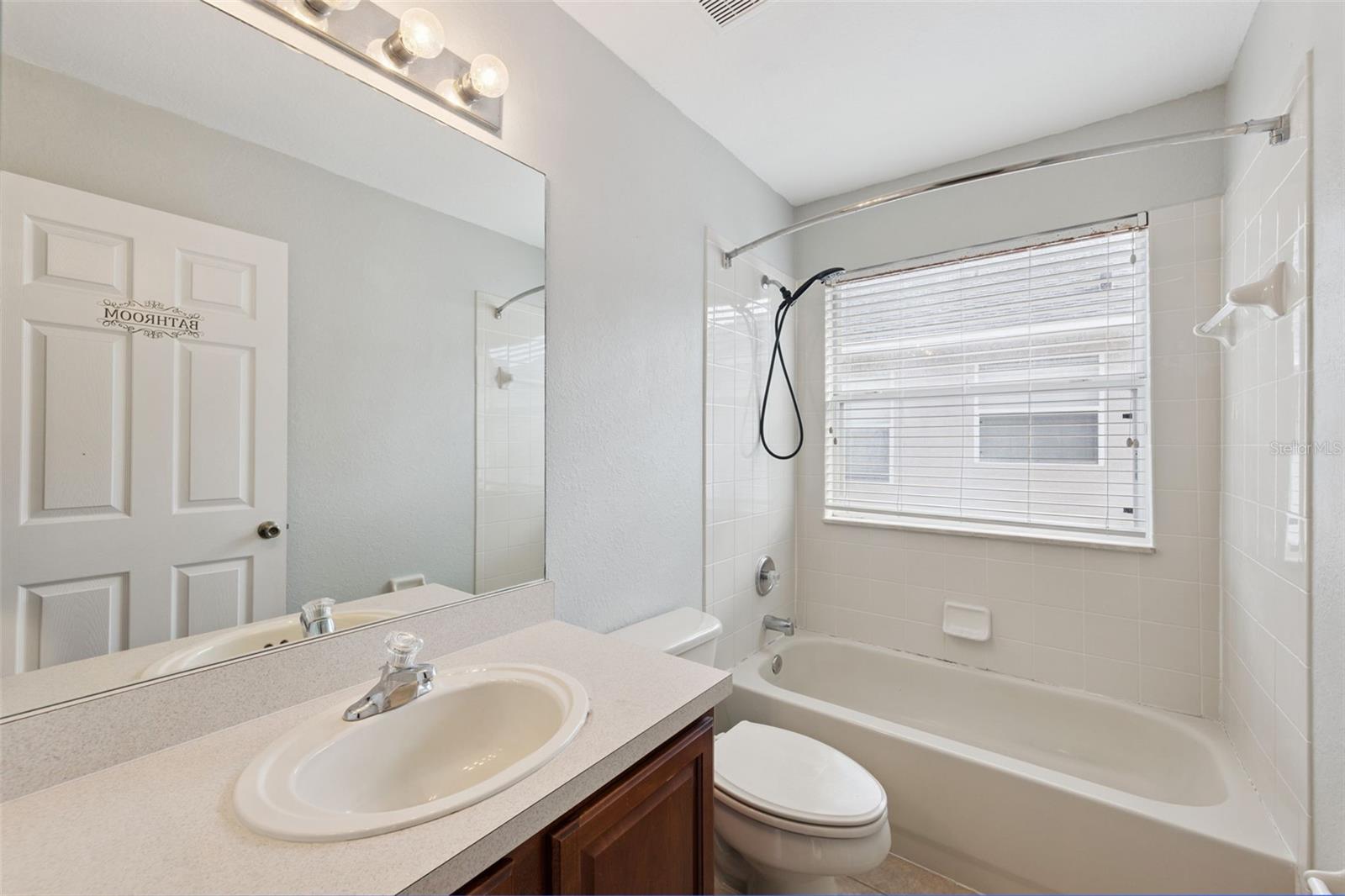 AVALON LAKES PH 03 VILLAGE A & B - Residential