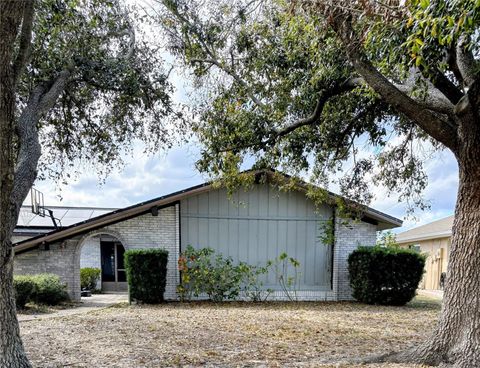 Photo of 2255 Rio De Janeiro Avenue, Punta Gorda, FL 33983 (MLS # C7522739)