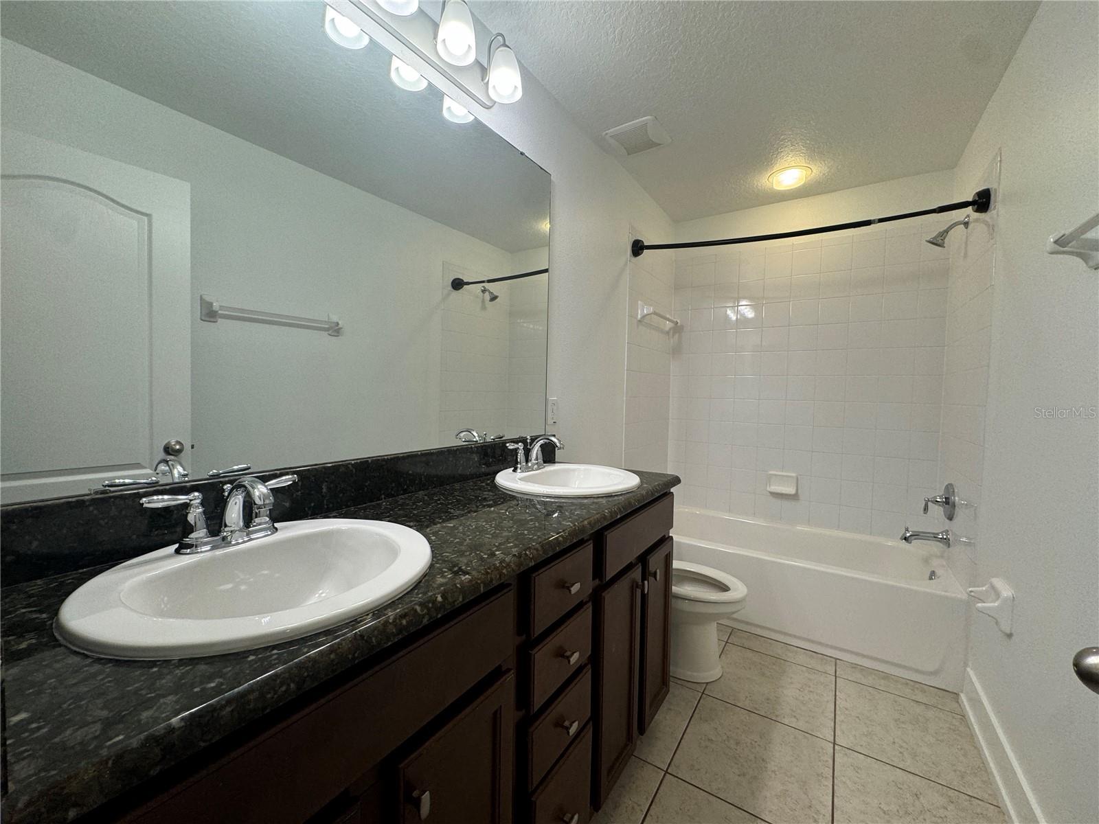 RESERVE/MINNEOLA PH 2A-2C - Residential Lease