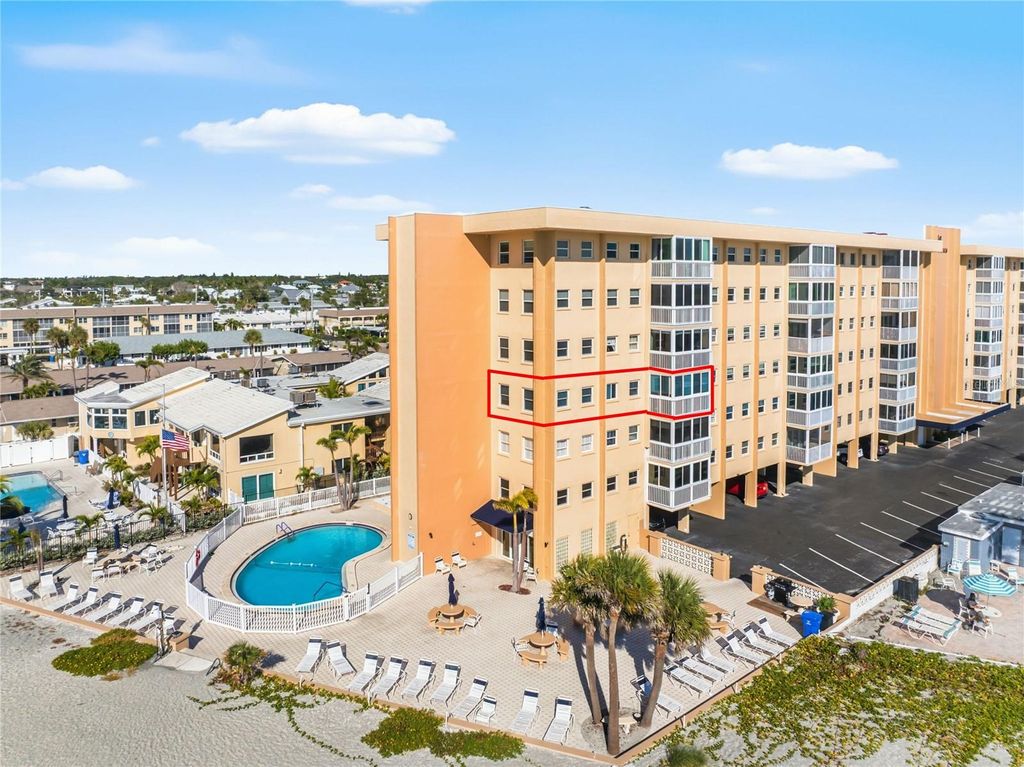 Photo of 1255 Tarpon Center Drive #315, Venice, FL 34285 (MLS # A4678431)