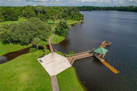 A home in PLANT CITY