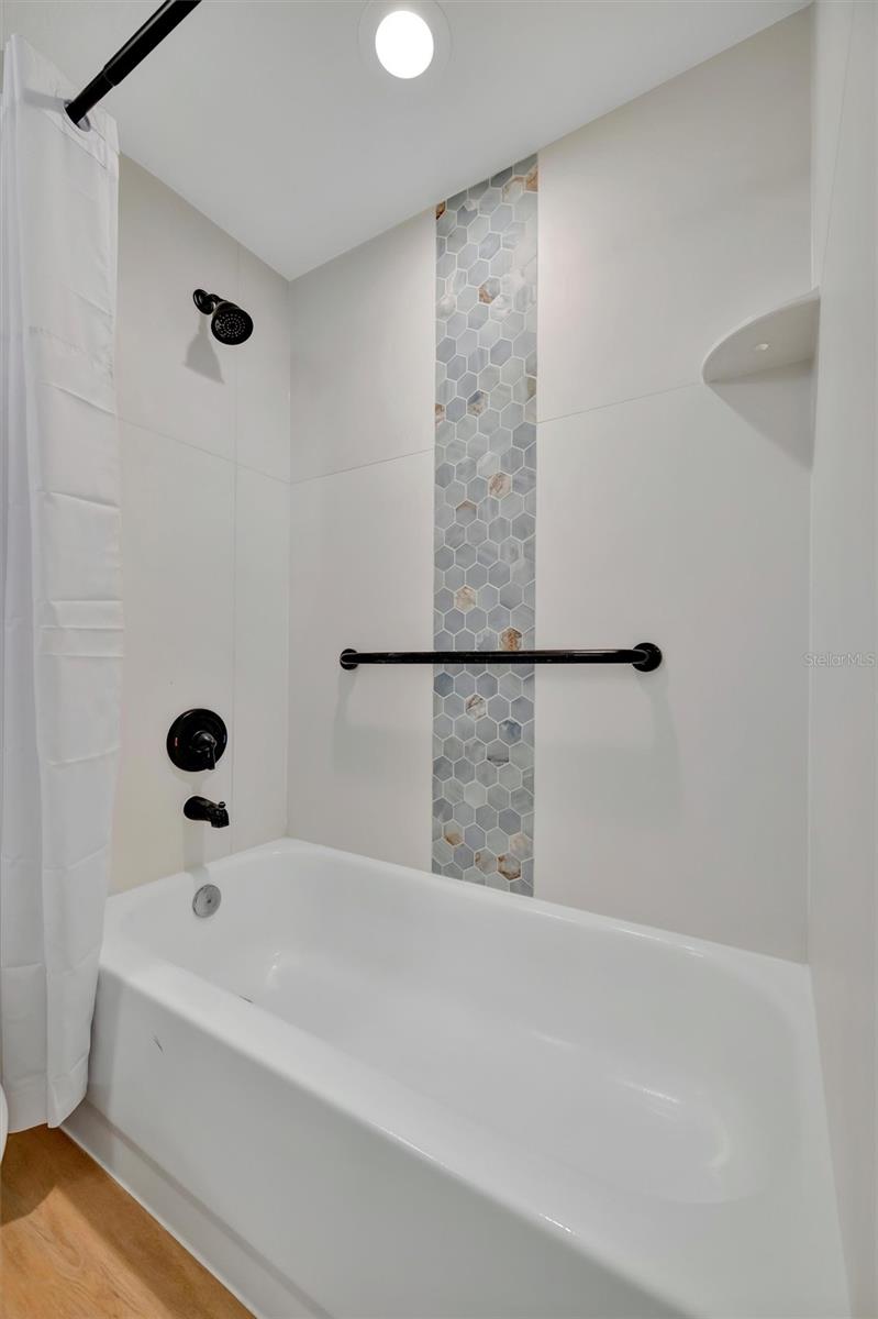 SUNSET VISTAS CONDO HOTEL ON THE GULF - Residential