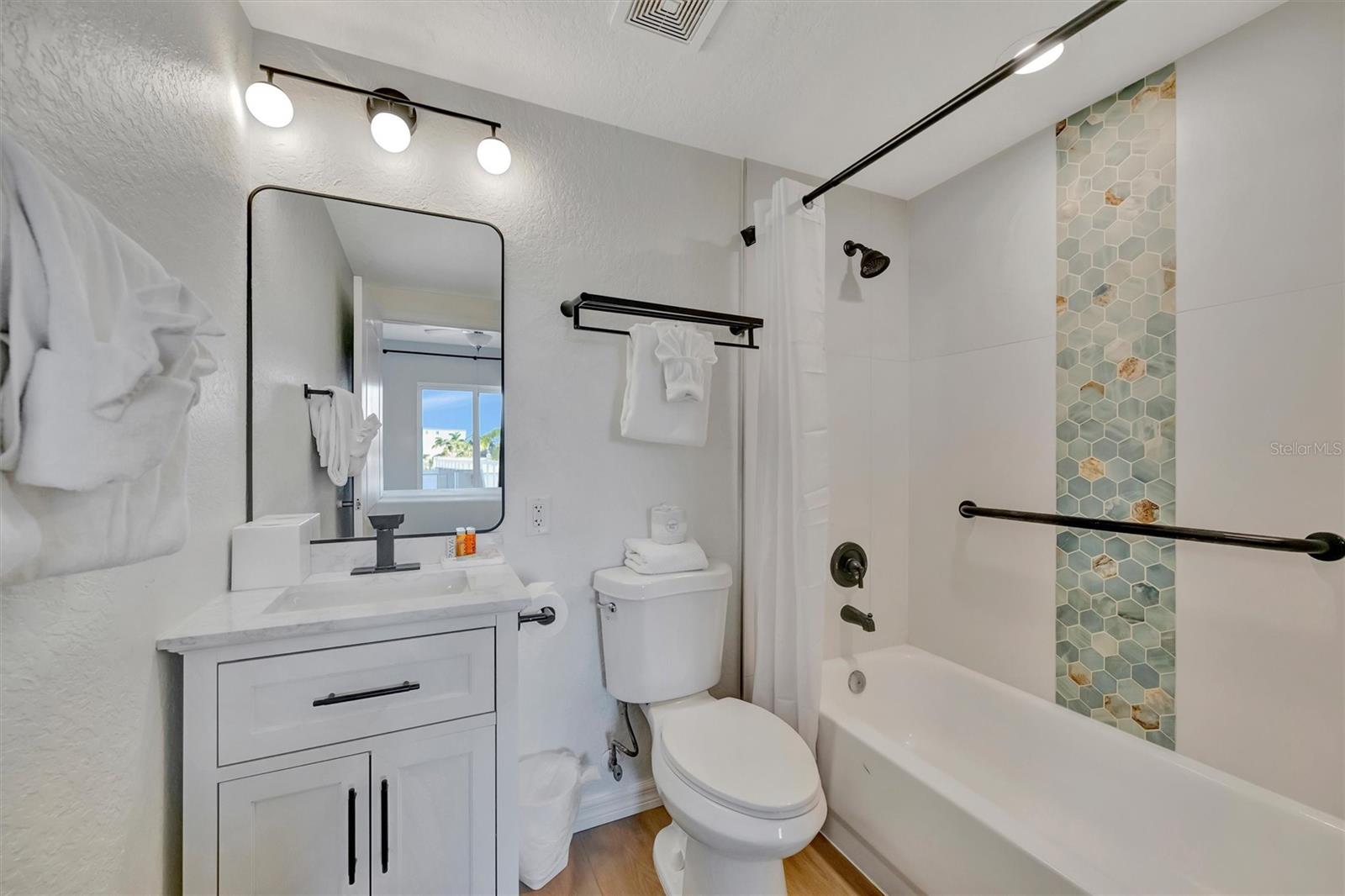 SUNSET VISTAS CONDO HOTEL ON THE GULF - Residential