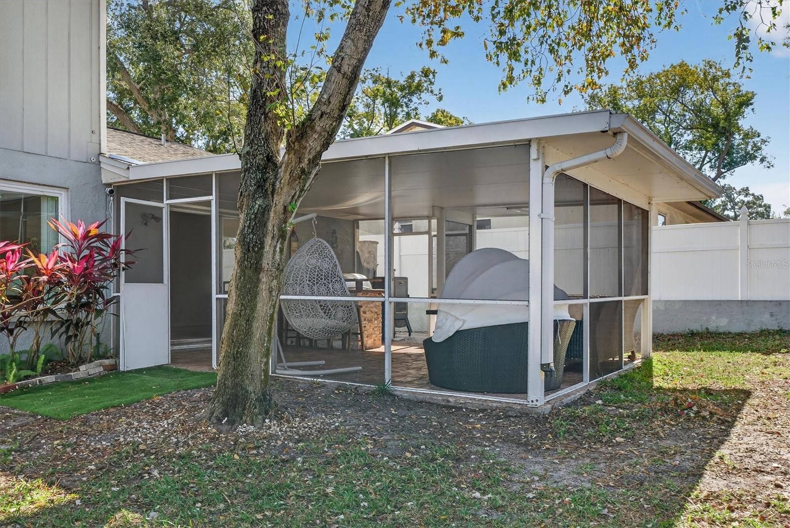 HARBOR OAKS ESTATES UNIT II - Residential