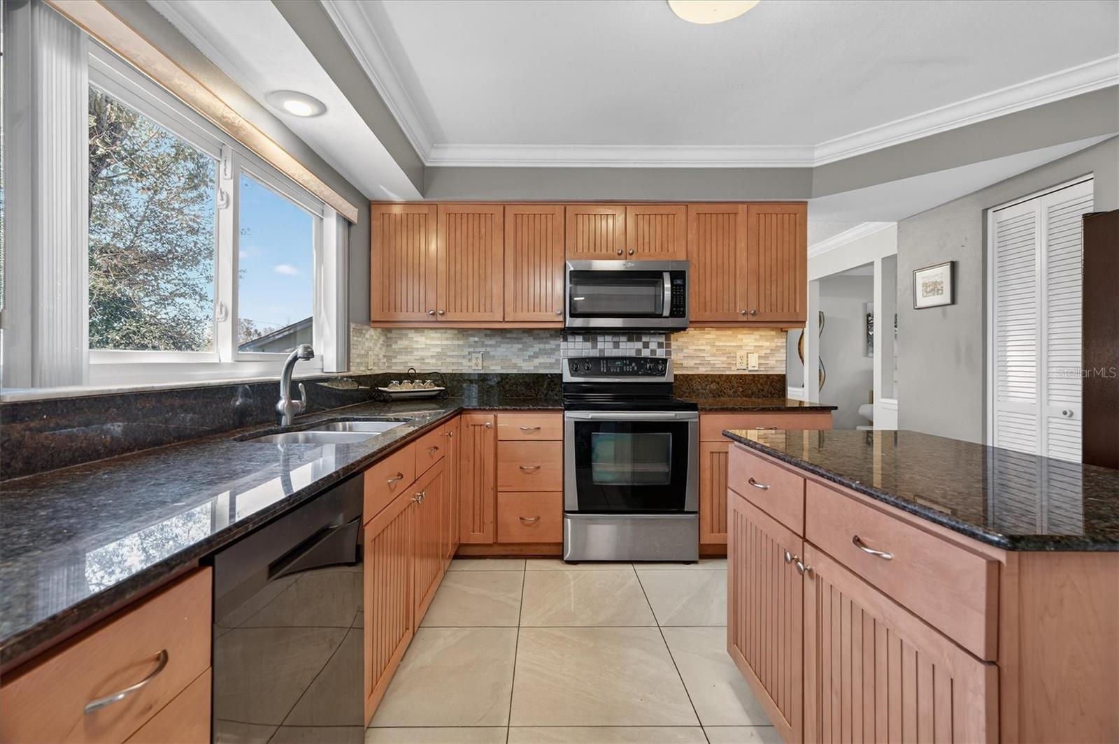 HARBOR OAKS ESTATES UNIT II - Residential