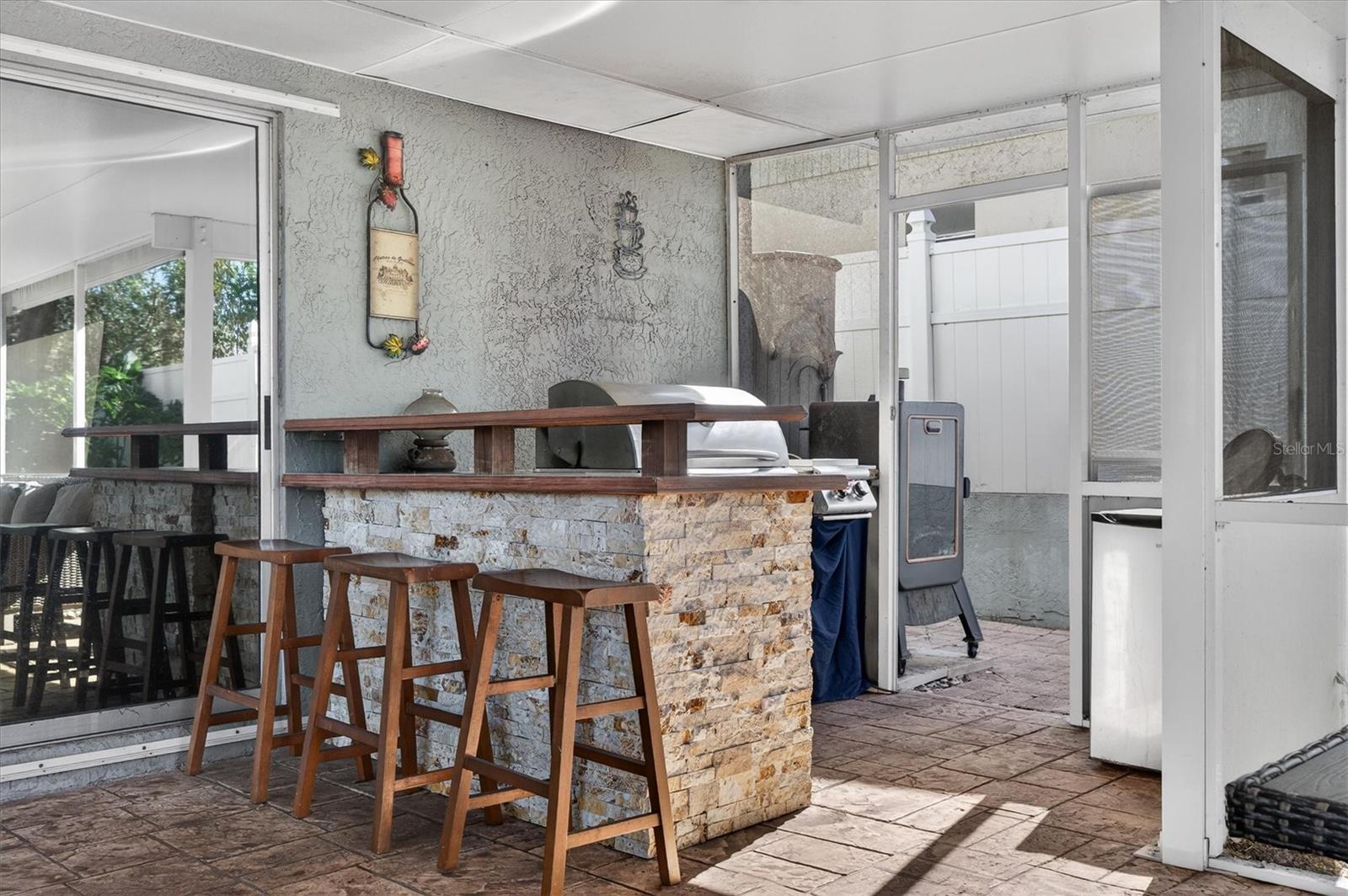 HARBOR OAKS ESTATES UNIT II - Residential