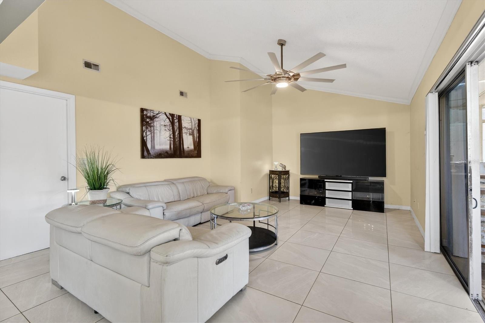 HARBOR OAKS ESTATES UNIT II - Residential