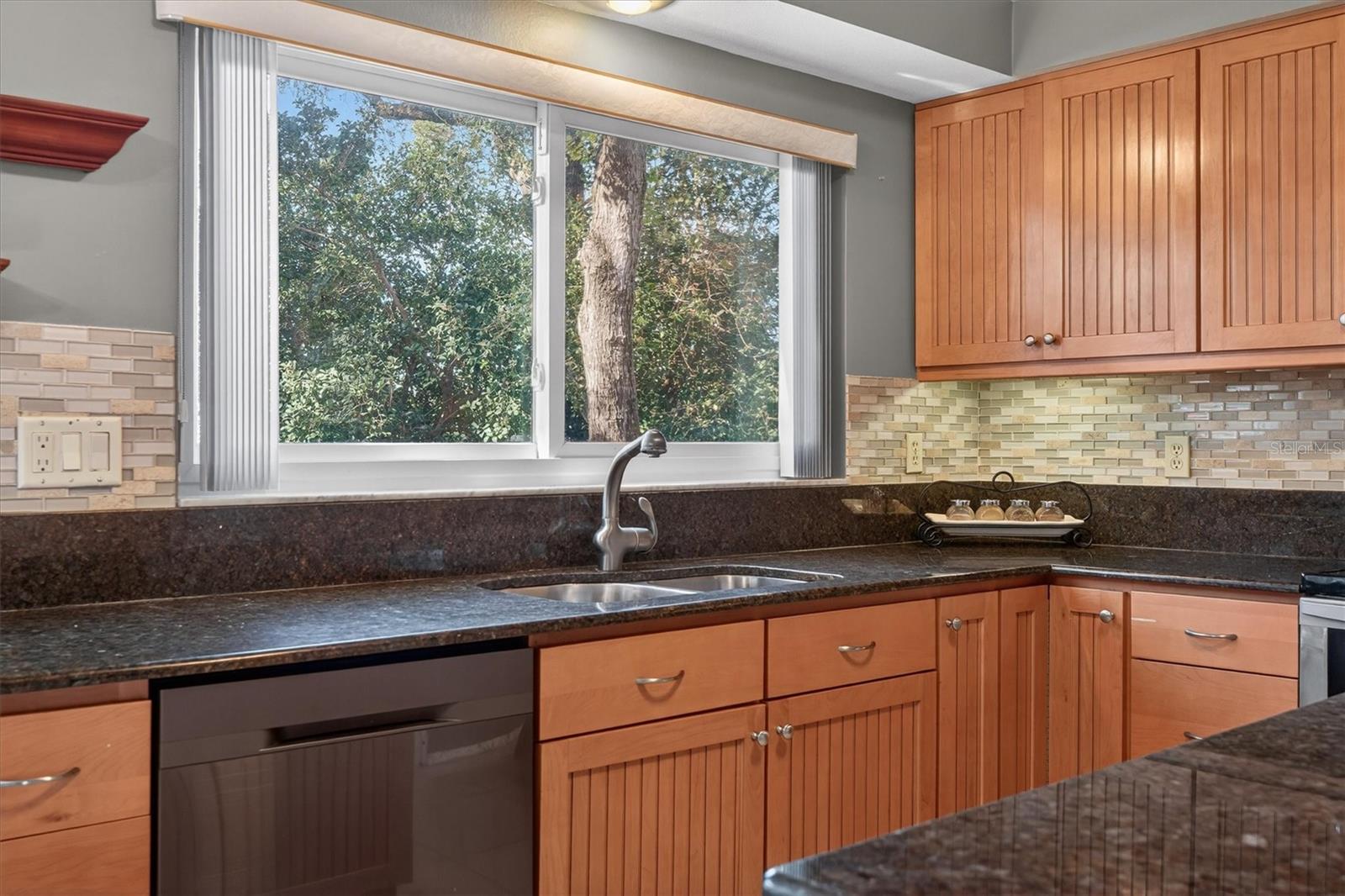 HARBOR OAKS ESTATES UNIT II - Residential