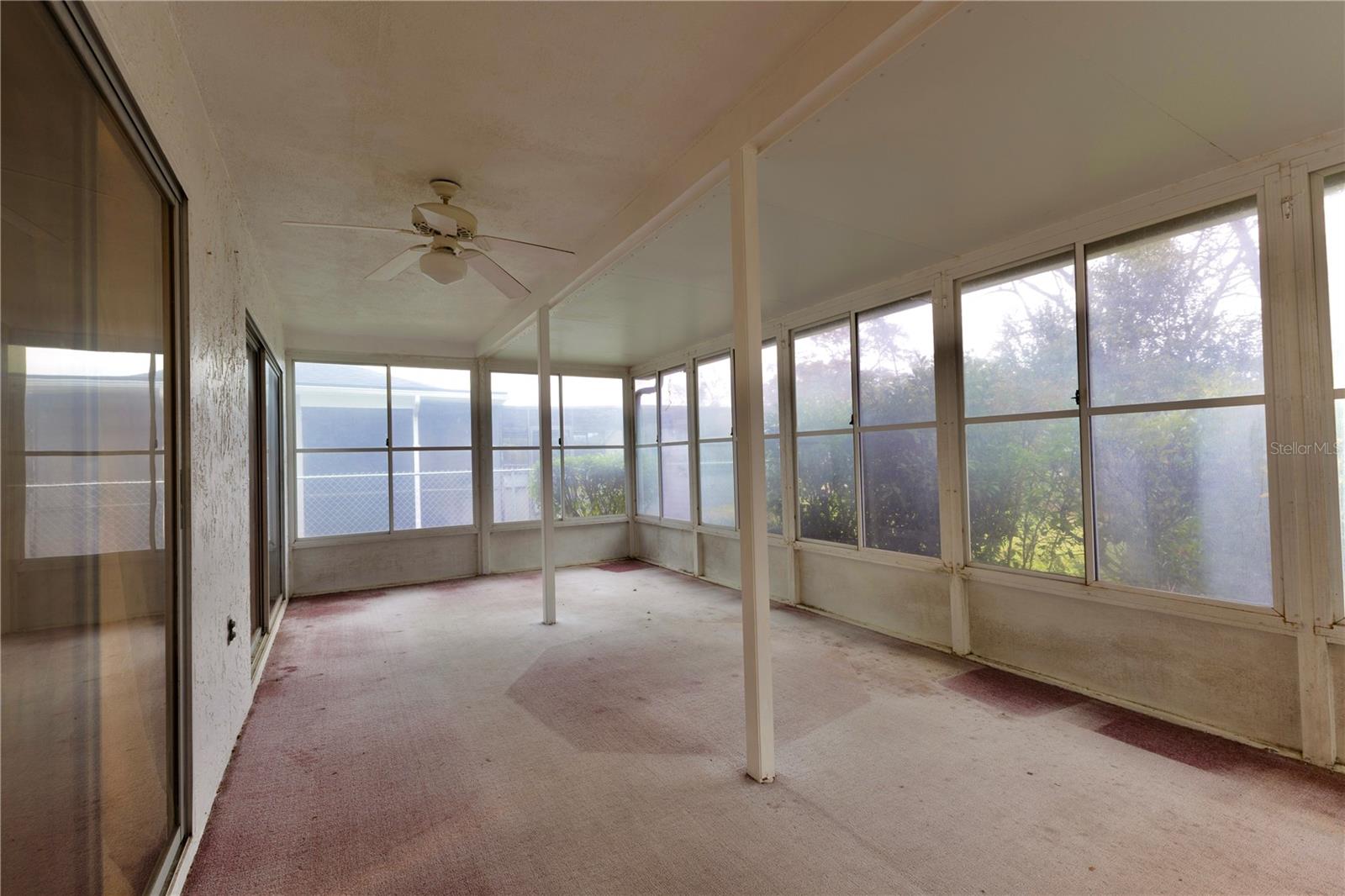 RAVENSWOOD VILLAGE - Residential