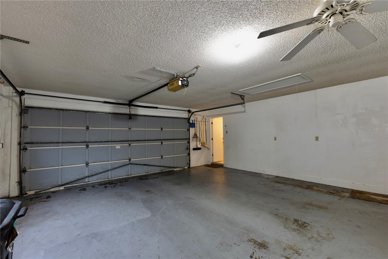 RAVENSWOOD VILLAGE - Residential