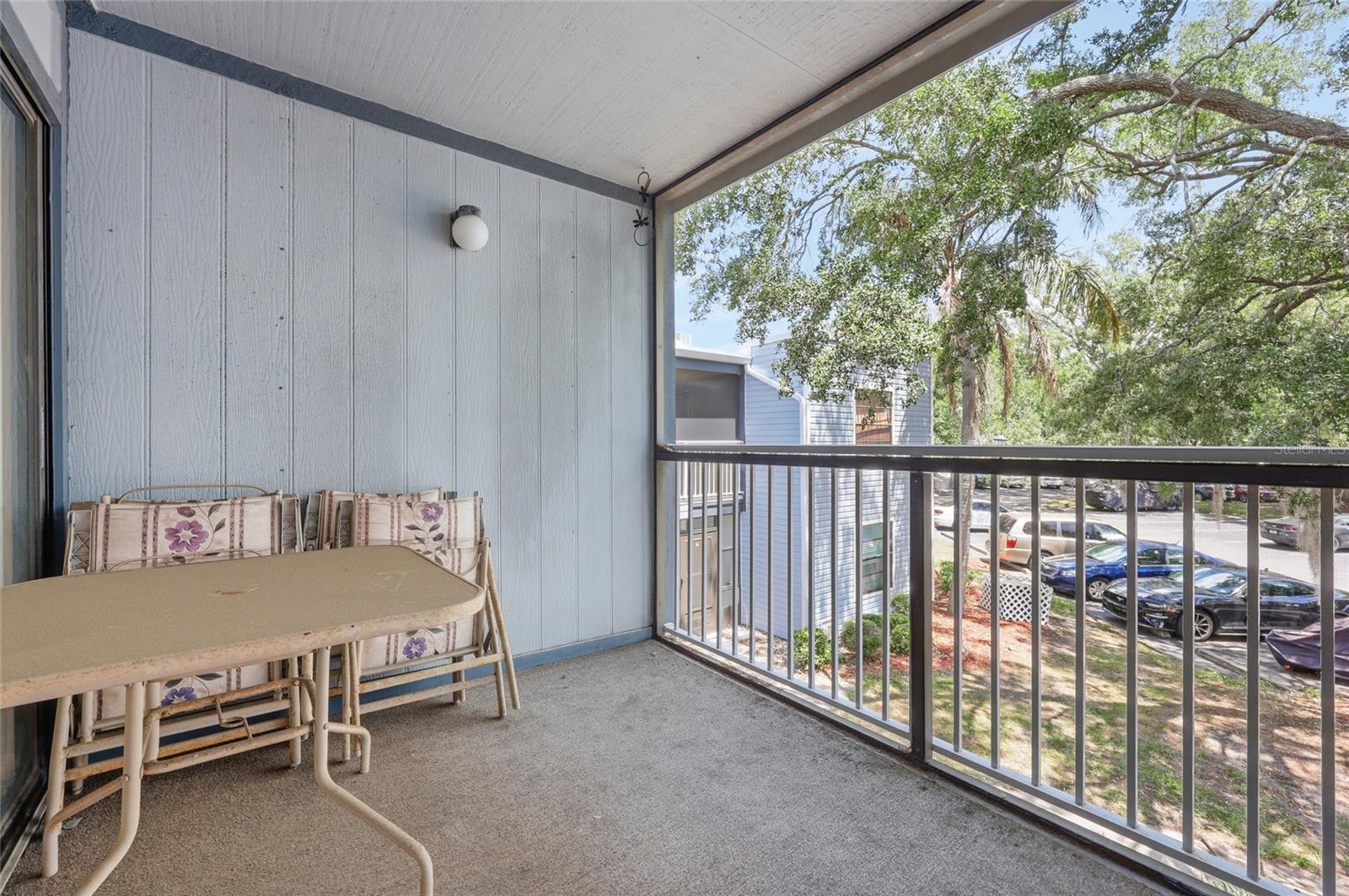 SOUTHPOINTE CONDO - Residential