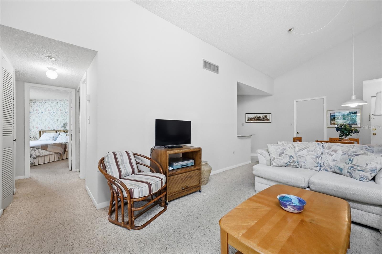 SOUTHPOINTE CONDO - Residential