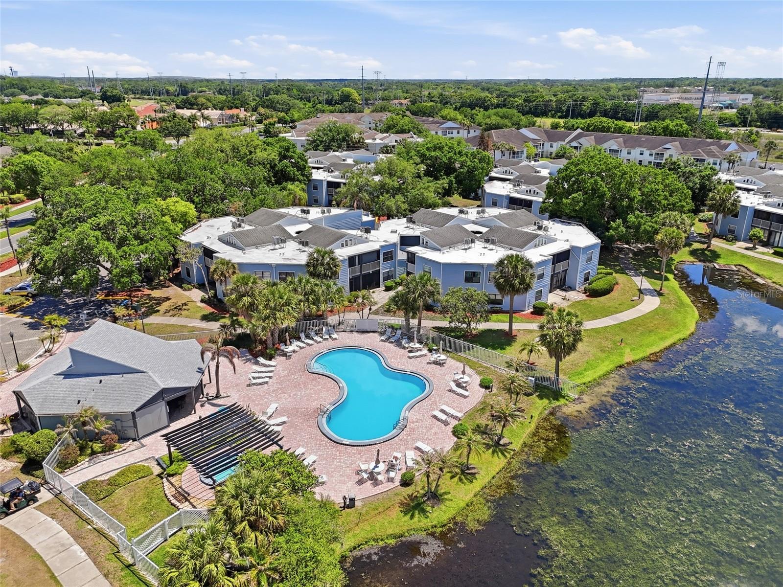 SOUTHPOINTE CONDO - Residential