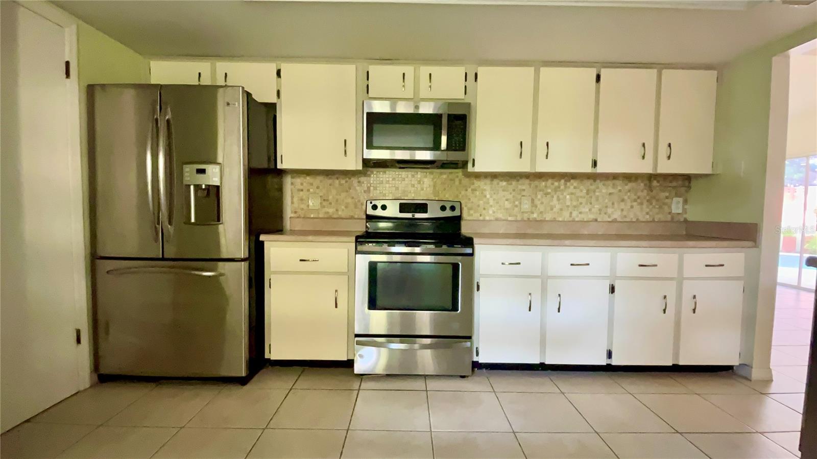 ISLAND CLUB AT ROSEMONT CONDO PH 05 - Residential