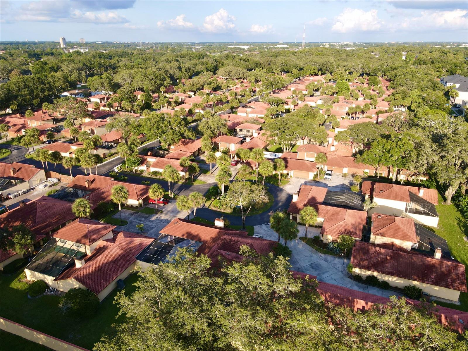 ISLAND CLUB AT ROSEMONT CONDO PH 05 - Residential