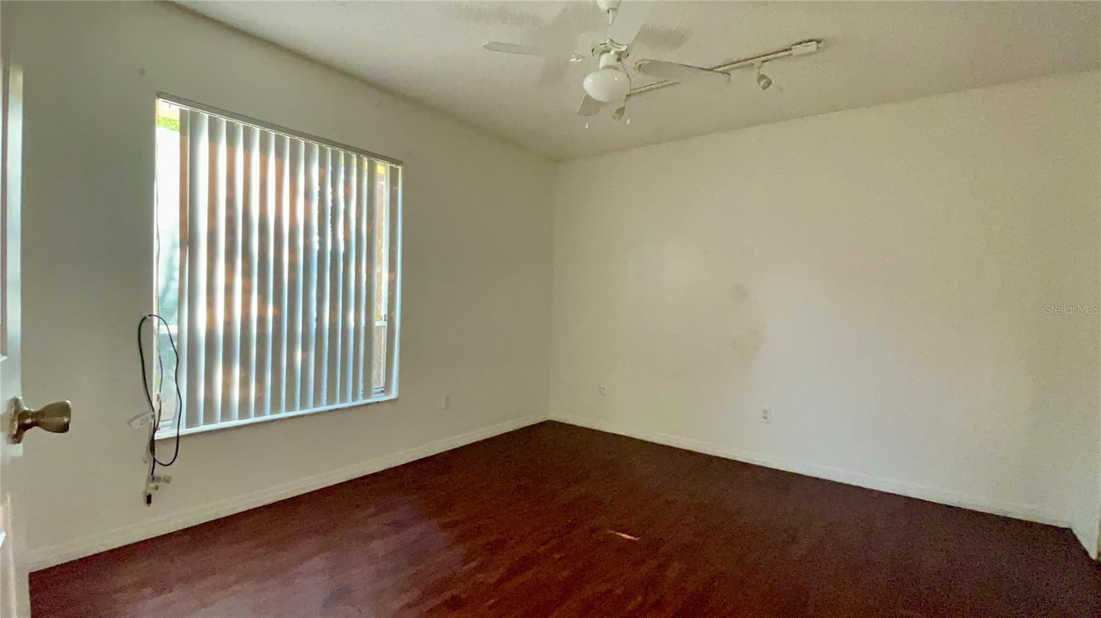 ISLAND CLUB AT ROSEMONT CONDO PH 05 - Residential