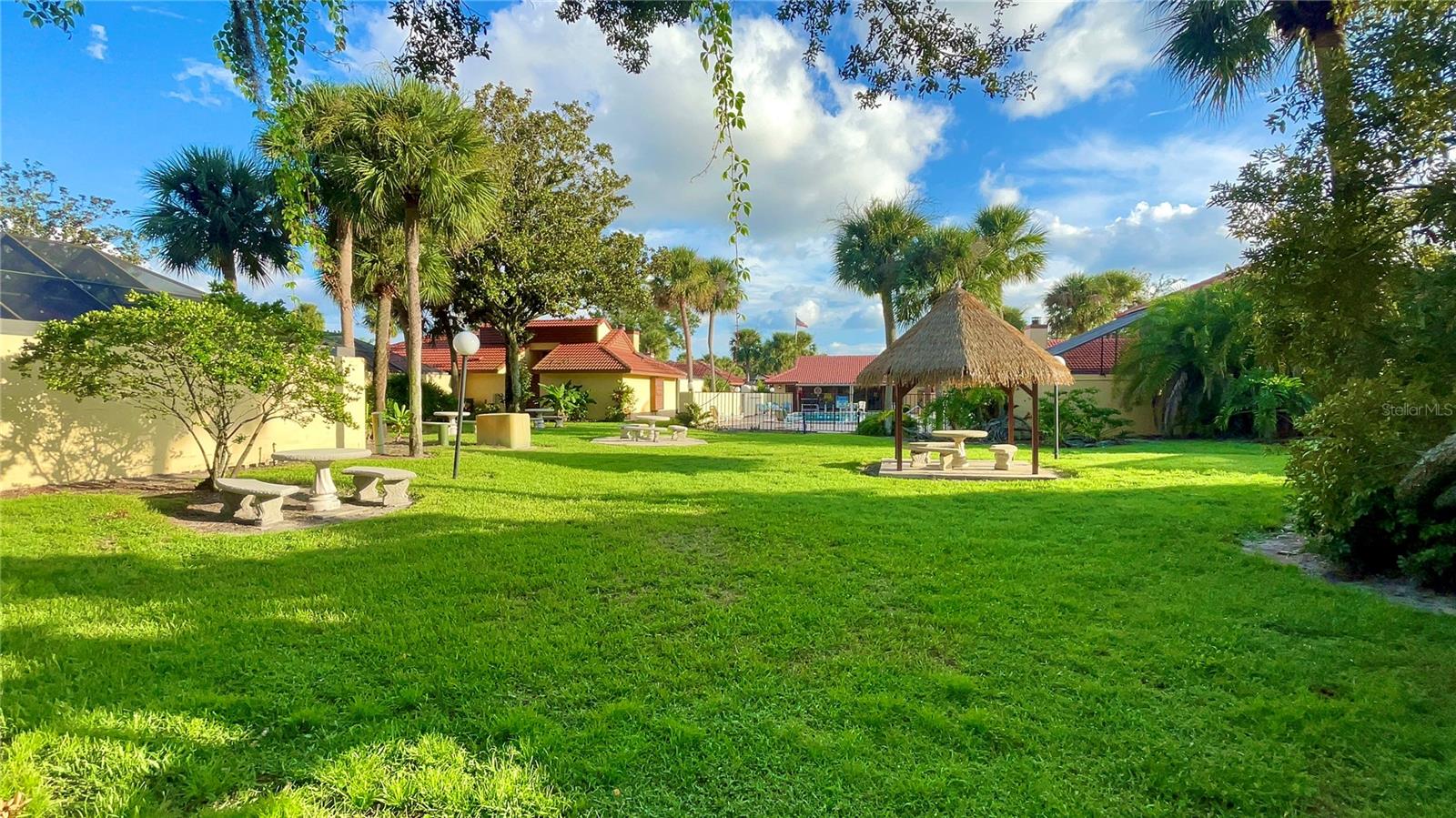 ISLAND CLUB AT ROSEMONT CONDO PH 05 - Residential