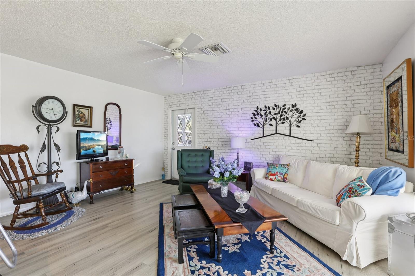 GLOUCESTER M CONDO - Residential