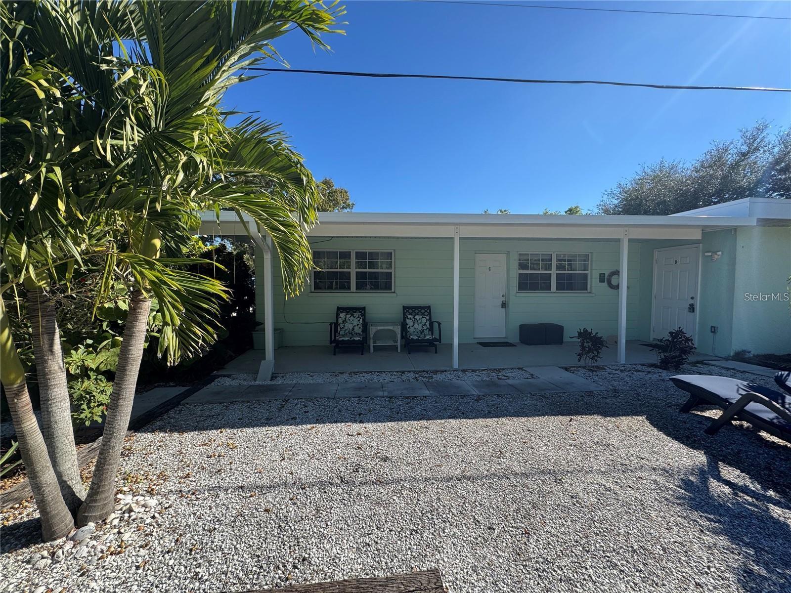 Photo 1 of 8 — 104 BASE AVENUE W C, VENICE, FL 34285