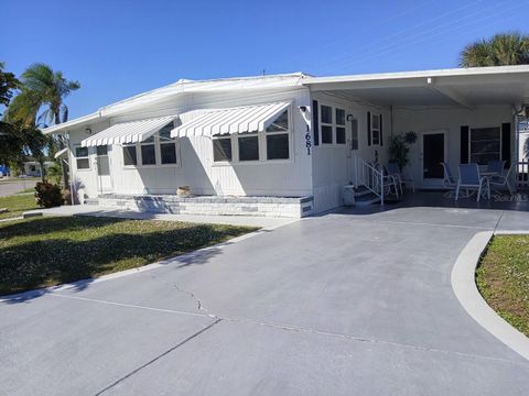 A home in SARASOTA