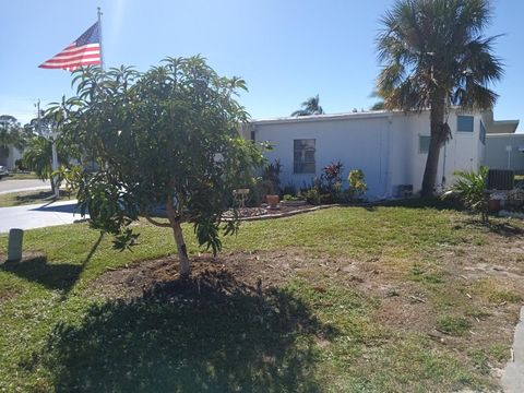 A home in SARASOTA