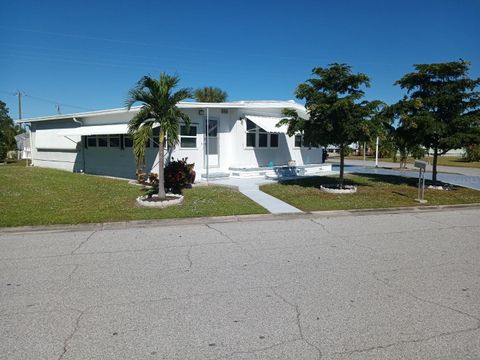 A home in SARASOTA