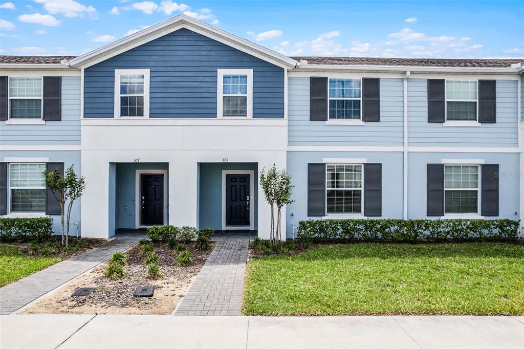 Photo of 301 Jetty Way, Davenport, FL 33897 (MLS # O6296243)