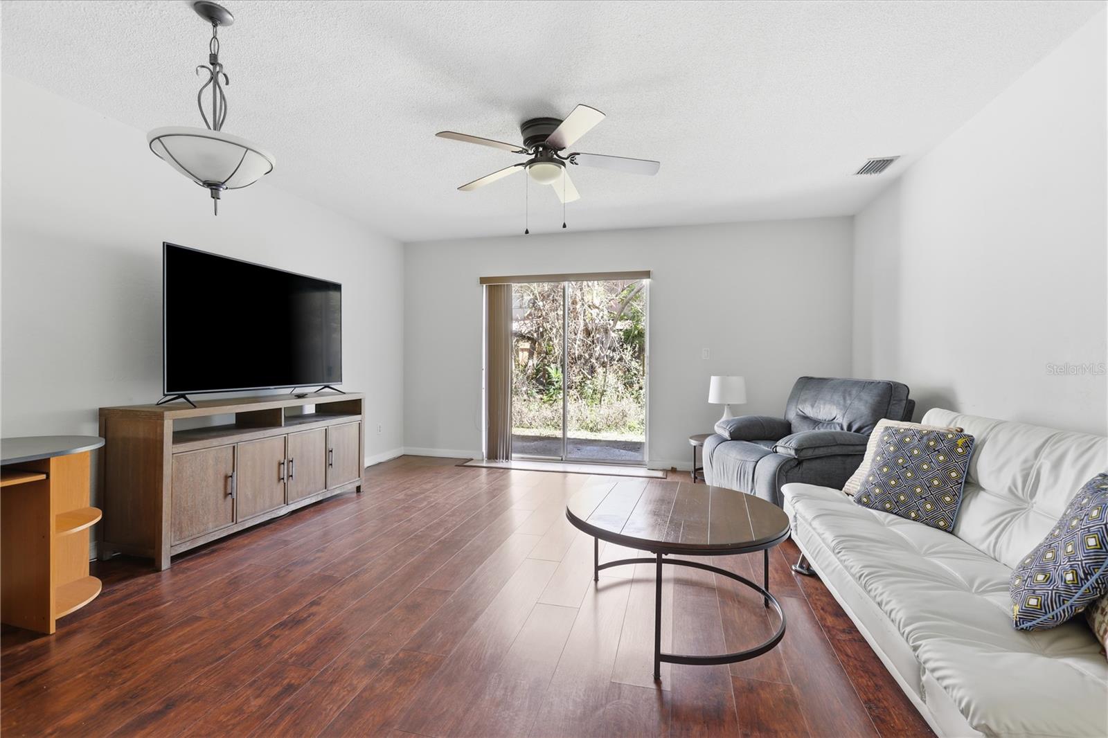 YORKTOWNE VILLAS - Residential