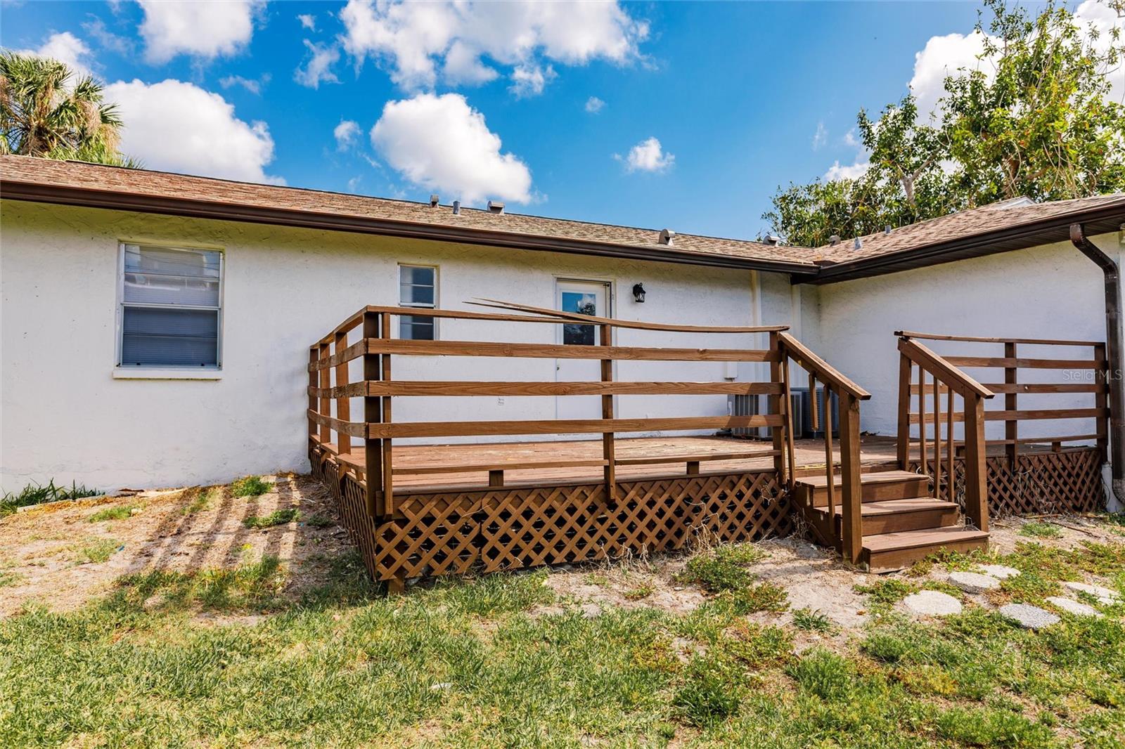 CLINTWOOD ACRES - Residential Income